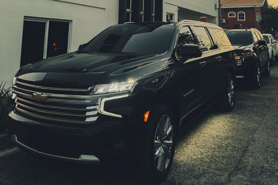 tahoe-suburban-luxury-suv-transportation-el-salvador-booking-ss-gh-legacy-chevy (5)